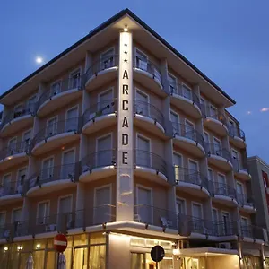 Hotel Arcade ***